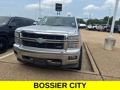 Used 2014 Chevrolet Silverado 1500 LTZ Z71 w/ LTZ Plus Package AWD/4WD image 2