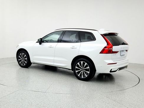 Certified 2025 Volvo XC60 B5 Plus image 7