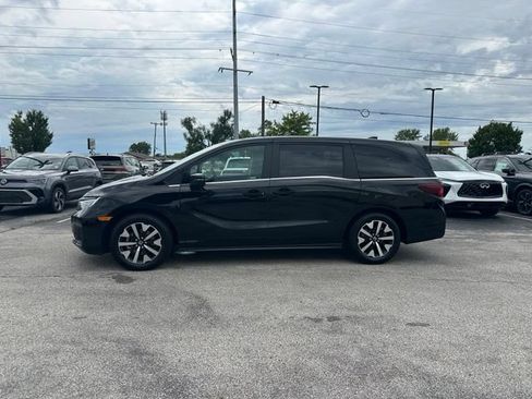 Used 2025 Honda Odyssey EX-L image 4