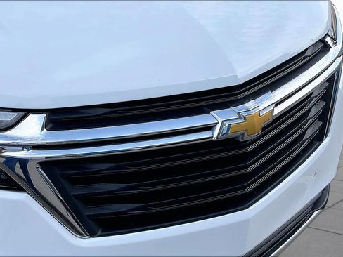Used 2024 Chevrolet Equinox LT FWD image 29