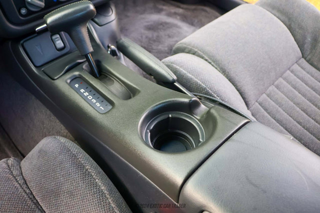 Used 1997 Pontiac Firebird Coupe w/ Opt Pkg RWD image 96