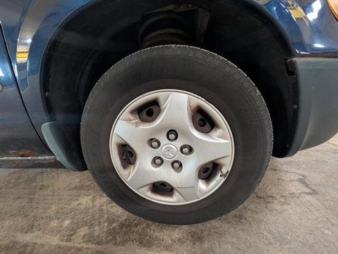 Used 2002 Dodge Caravan SE FWD image 19