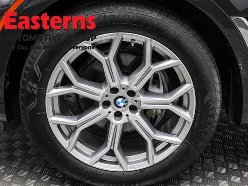 Used 2022 BMW X7 xDrive40i w/ Premium Package AWD/4WD image 30