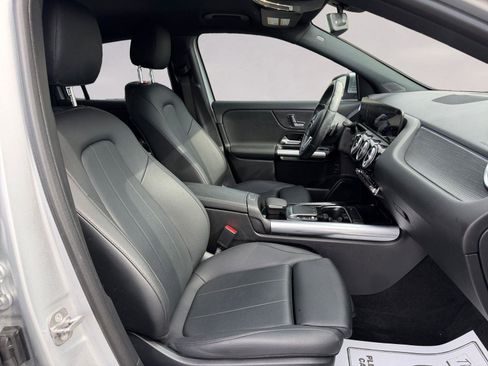 Used 2023 Mercedes-Benz GLA 250 4MATIC image 15