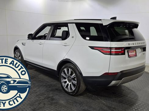 Used 2019 Land Rover Discovery HSE image 6