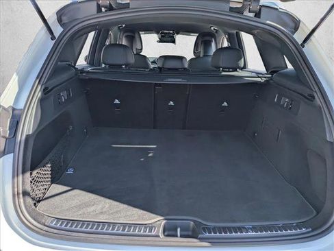 Certified 2025 Mercedes-Benz GLC 300 image 6