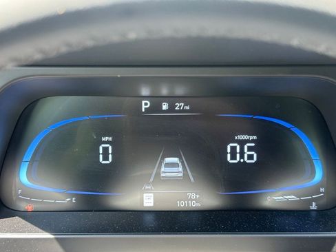 Certified 2025 Hyundai Elantra Sport FWD image 24