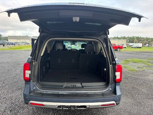 Used 2022 Ford Expedition Max XLT RWD image 12