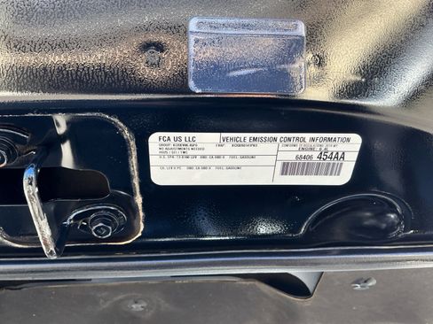 Used 2019 Dodge Challenger R/T Scat Pack image 25