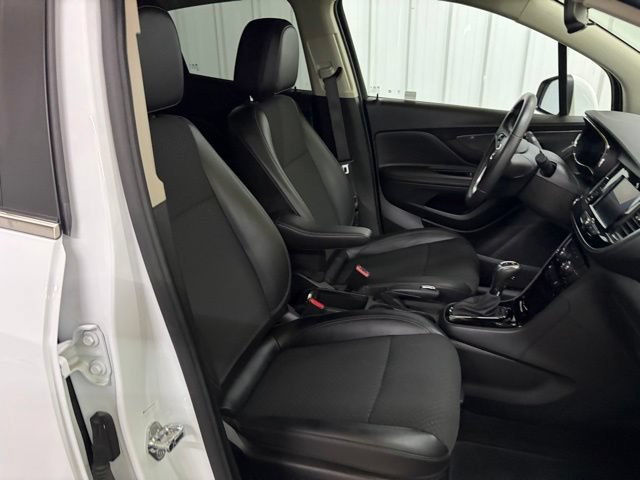 Used 2022 Buick Encore Preferred w/ Safety Package AWD/4WD image 24