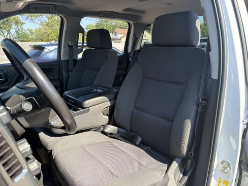 Used 2018 Chevrolet Silverado 1500 LT w/ All Star Edition AWD/4WD image 18
