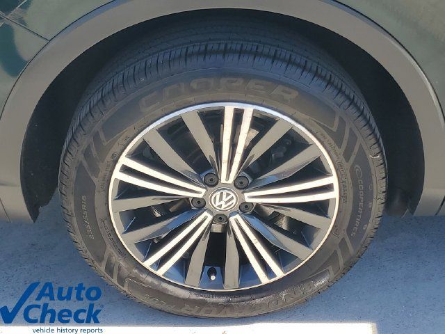 Used 2019 Volkswagen Tiguan SEL FWD image 8