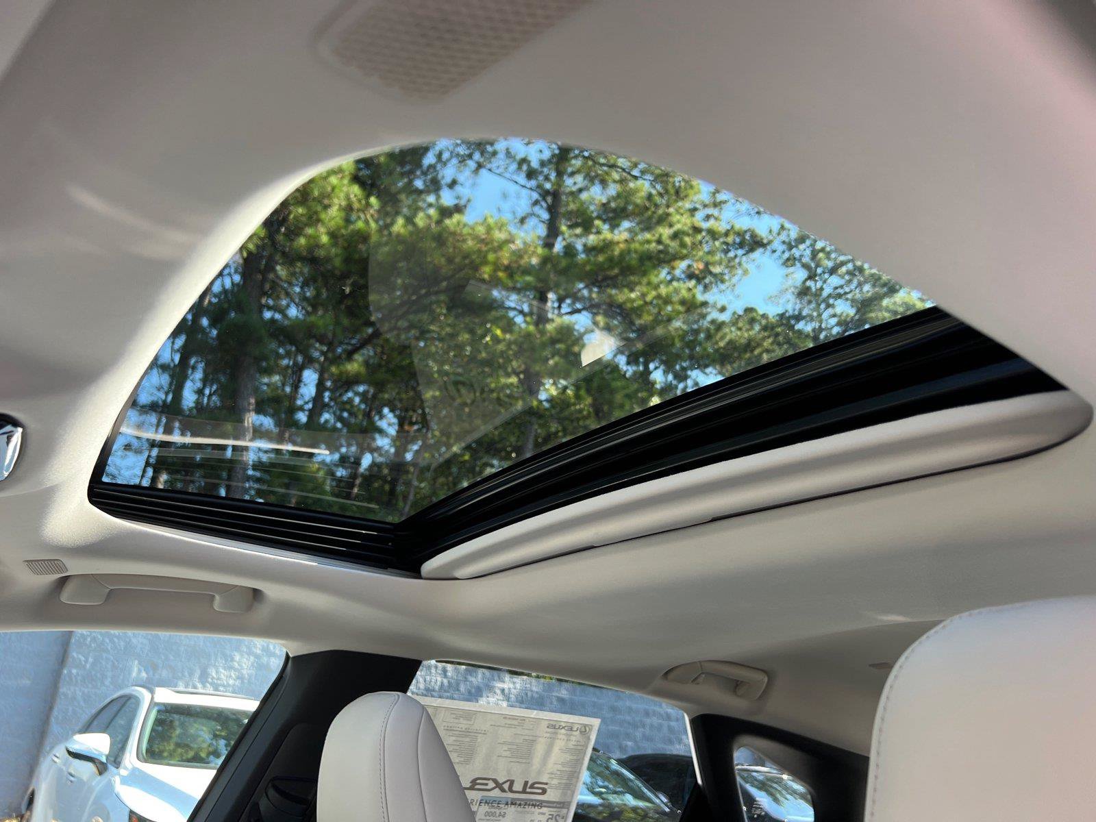 New 2026 Lexus RX 350 FWD image 25