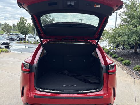 Used 2024 Lexus NX 250 FWD image 32
