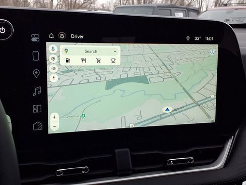 Used 2026 Chevrolet Equinox LT image 7