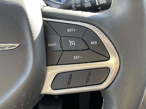 Used 2024 Chrysler Voyager LX FWD image 20