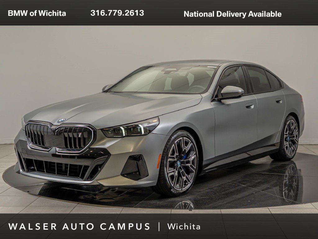 Used 2024 BMW i5 eDrive40i w/ M Sport Package RWD image 1