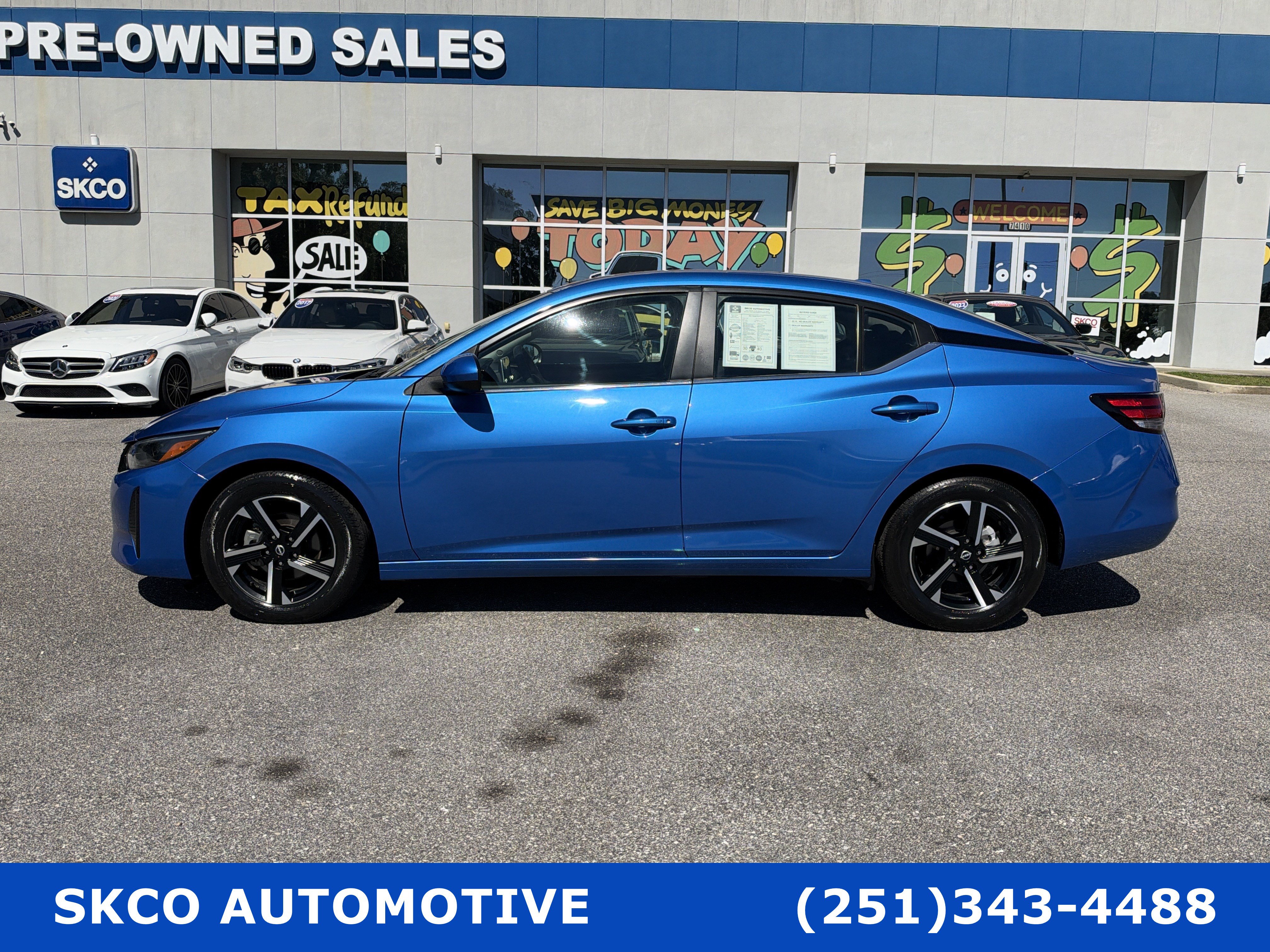 Used 2024 Nissan Sentra SV FWD image 2