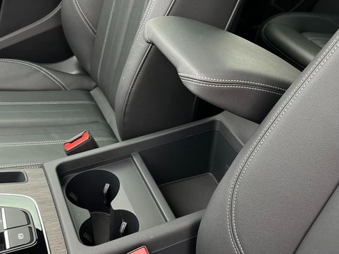 Used 2025 Audi Q5 2.0T Premium image 14