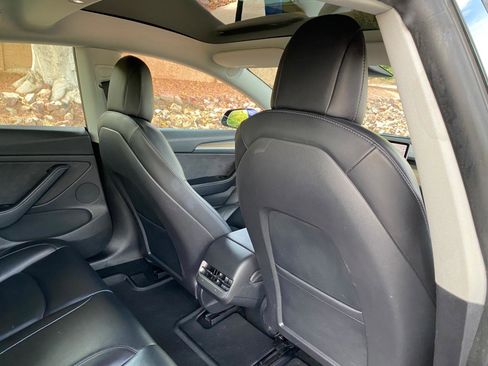 Used 2022 Tesla Model 3 Long Range image 43