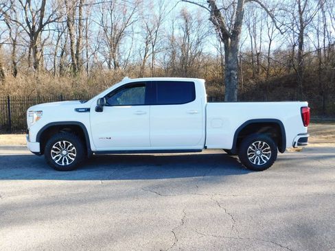 Used 2022 GMC Sierra 1500 AT4 w/ AT4 Premium Package image 2