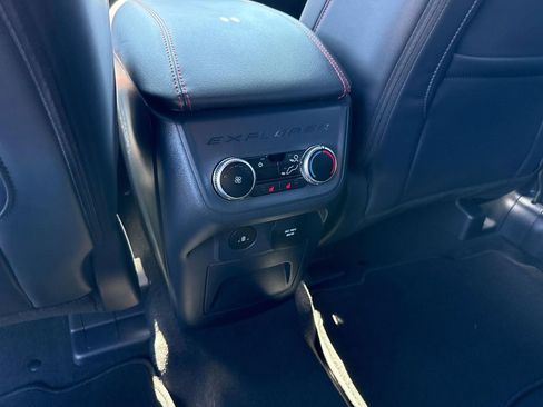 Certified 2026 Ford Explorer ST-Line w/ ST-Line Street Pack image 15