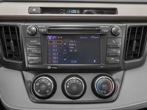 Used 2014 Toyota RAV4 LE image 11