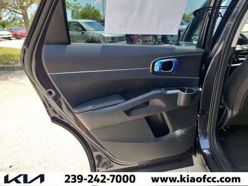 New 2026 Kia Sorento LX FWD image 13