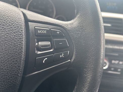 Used 2017 BMW 320i xDrive Sedan image 30