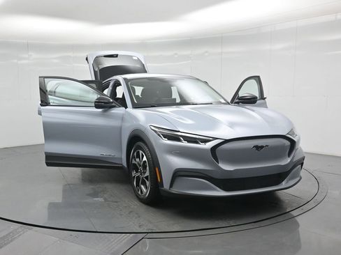 New 2026 Ford Mustang Mach-E Select image 29