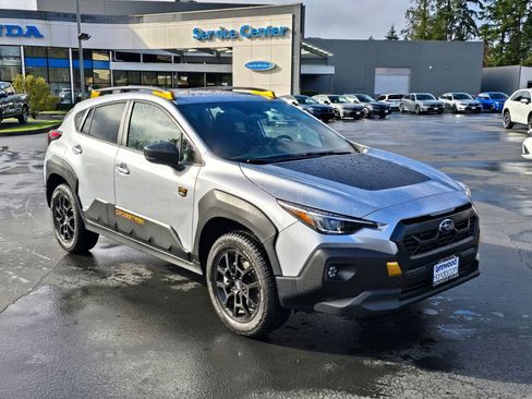 Used 2024 Subaru Crosstrek 2.5i Wilderness w/ Crosstrek Mirror Package image 11