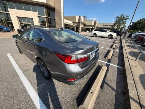 Used 2018 Lexus ES 350 w/ Navigation System Package FWD image 8
