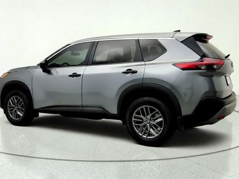 Used 2023 Nissan Rogue S FWD image 7