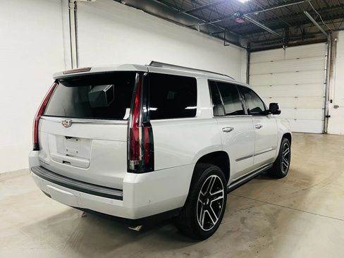 Used 2018 Cadillac Escalade Premium Luxury image 8