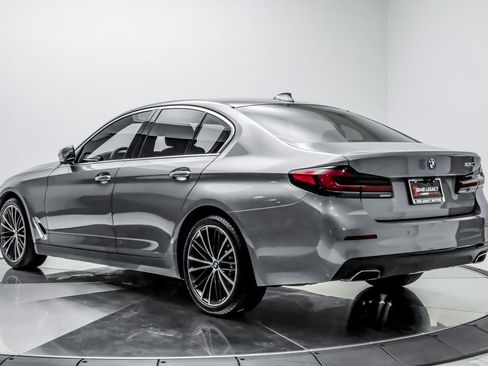 Used 2023 BMW 530i w/ Premium Package RWD image 12