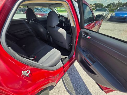 Used 2008 Chrysler 300 LX RWD image 19