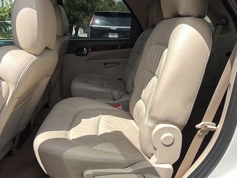 Used 2007 Buick Rendezvous CXL w/ CXL Luxury Package FWD image 22
