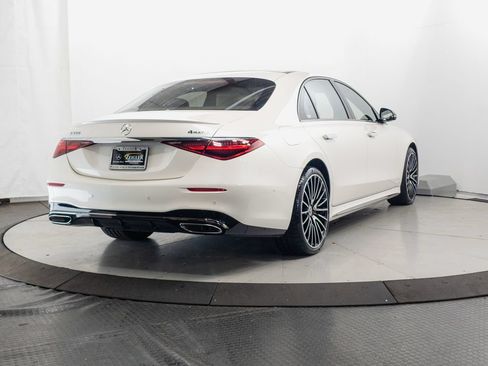 Used 2023 Mercedes-Benz S 580 4MATIC Sedan w/ AMG Line image 36