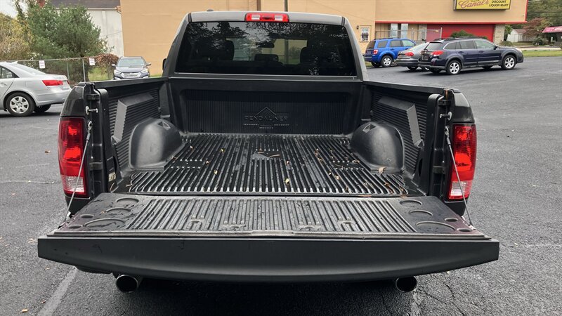 Used 2019 RAM 1500 Express w/ Express Value Package AWD/4WD image 12