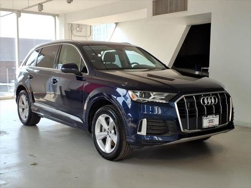 Certified 2023 Audi Q7 2.0T Premium w/ Convenience Package AWD/4WD image 3