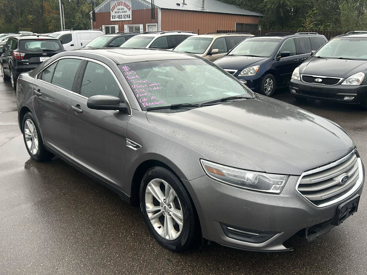 Used 2013 Ford Taurus SEL FWD image 3