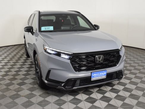 Certified 2024 Honda CR-V Sport image 3