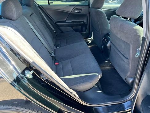 Used 2015 Honda Accord EX image 22