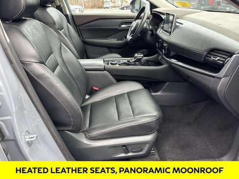 Used 2023 Nissan Rogue SL image 18