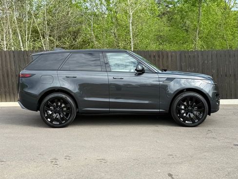 New 2026 Land Rover Range Rover Sport SE image 7