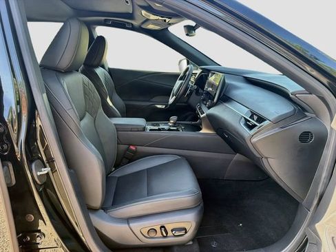 Used 2025 Lexus RX 350 Premium w/ Accessory Package (Z1) FWD image 16