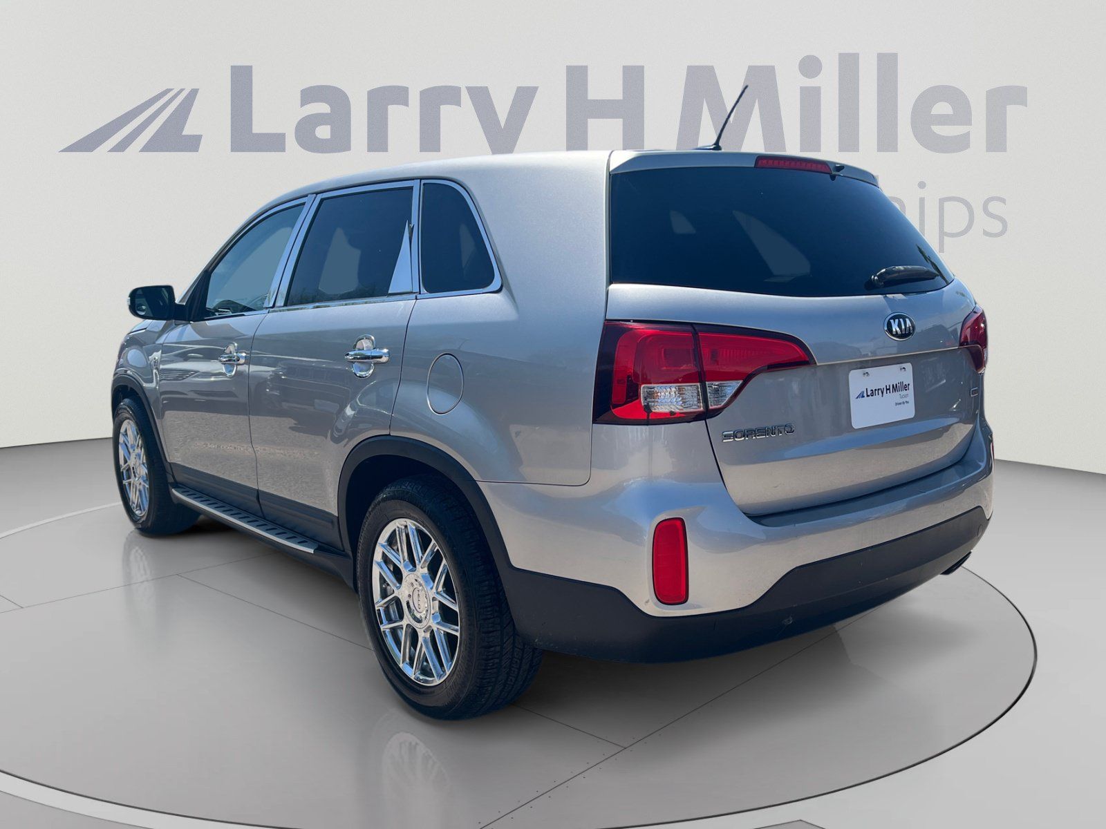 Used 2014 Kia Sorento LX FWD image 3