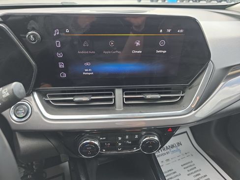 Used 2024 Chevrolet Trax ACTIV w/ Driver Confidence Package FWD image 16