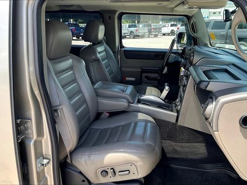 Used 2003 HUMMER H2 w/ Preferred Equipment Group AWD/4WD image 13
