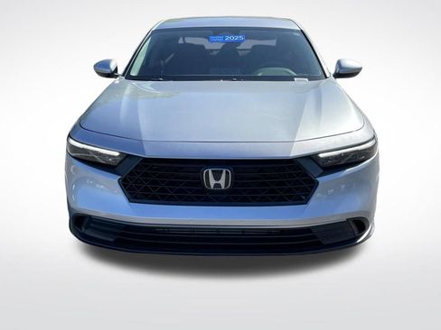 Certified 2025 Honda Accord LX image 9